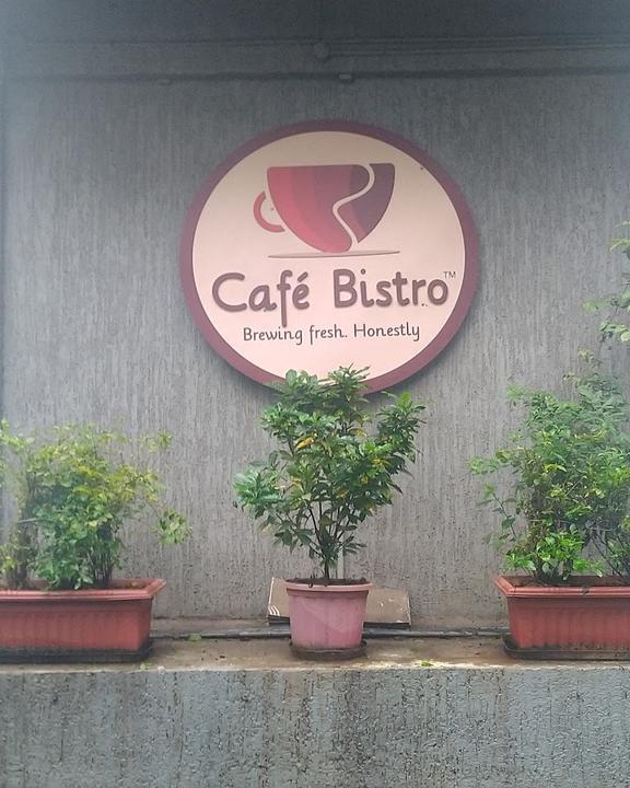 Café-Bistro Woods